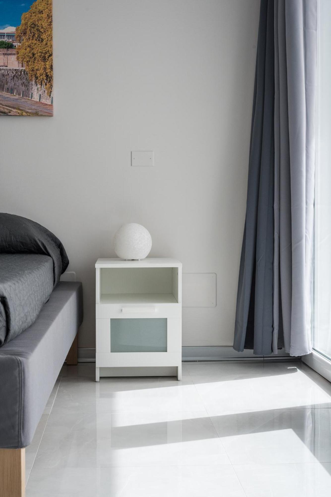 Travelershome Ciampino Airport Guesthouse 600M To Airport Exterior foto