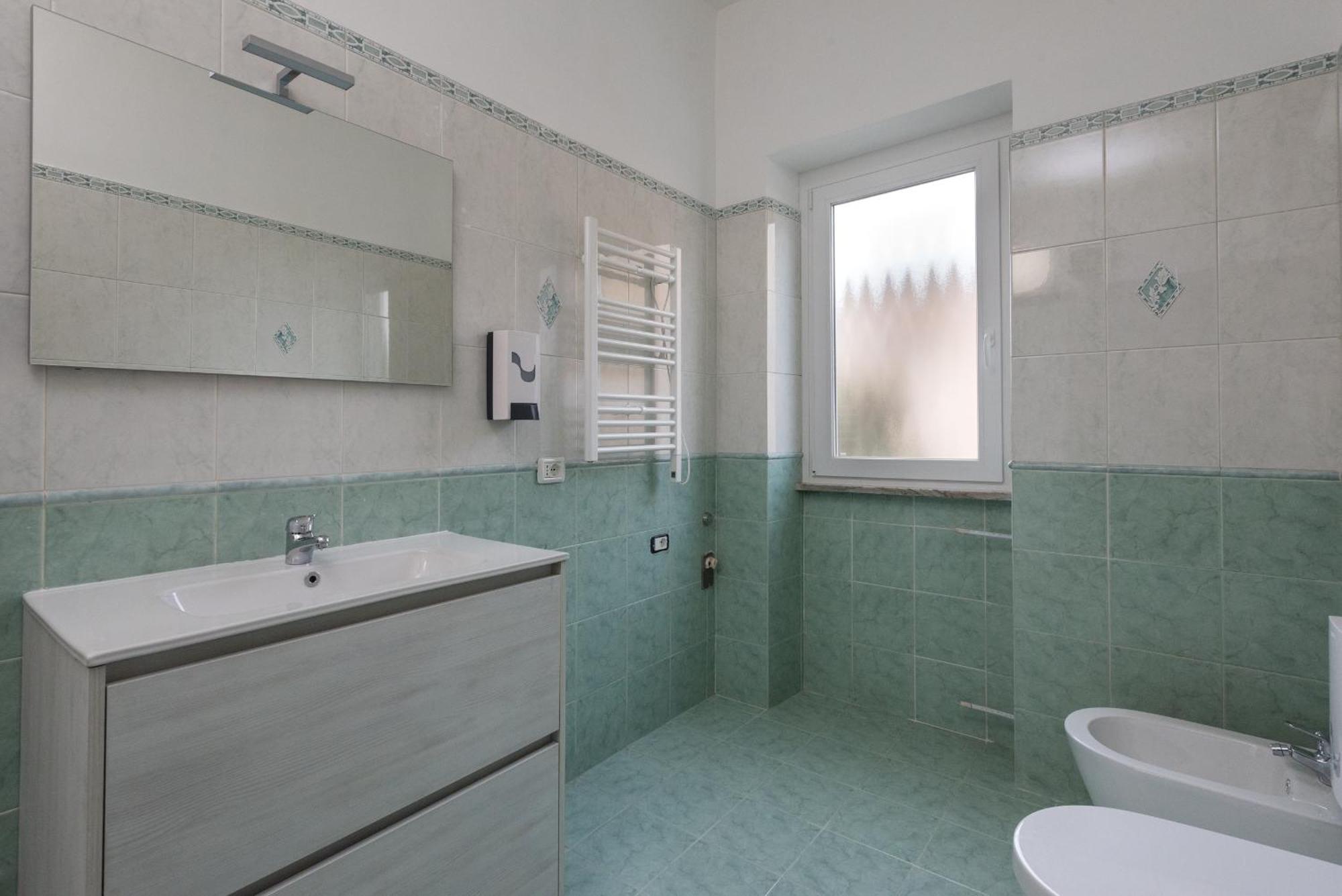 Travelershome Ciampino Airport Guesthouse 600M To Airport Exterior foto